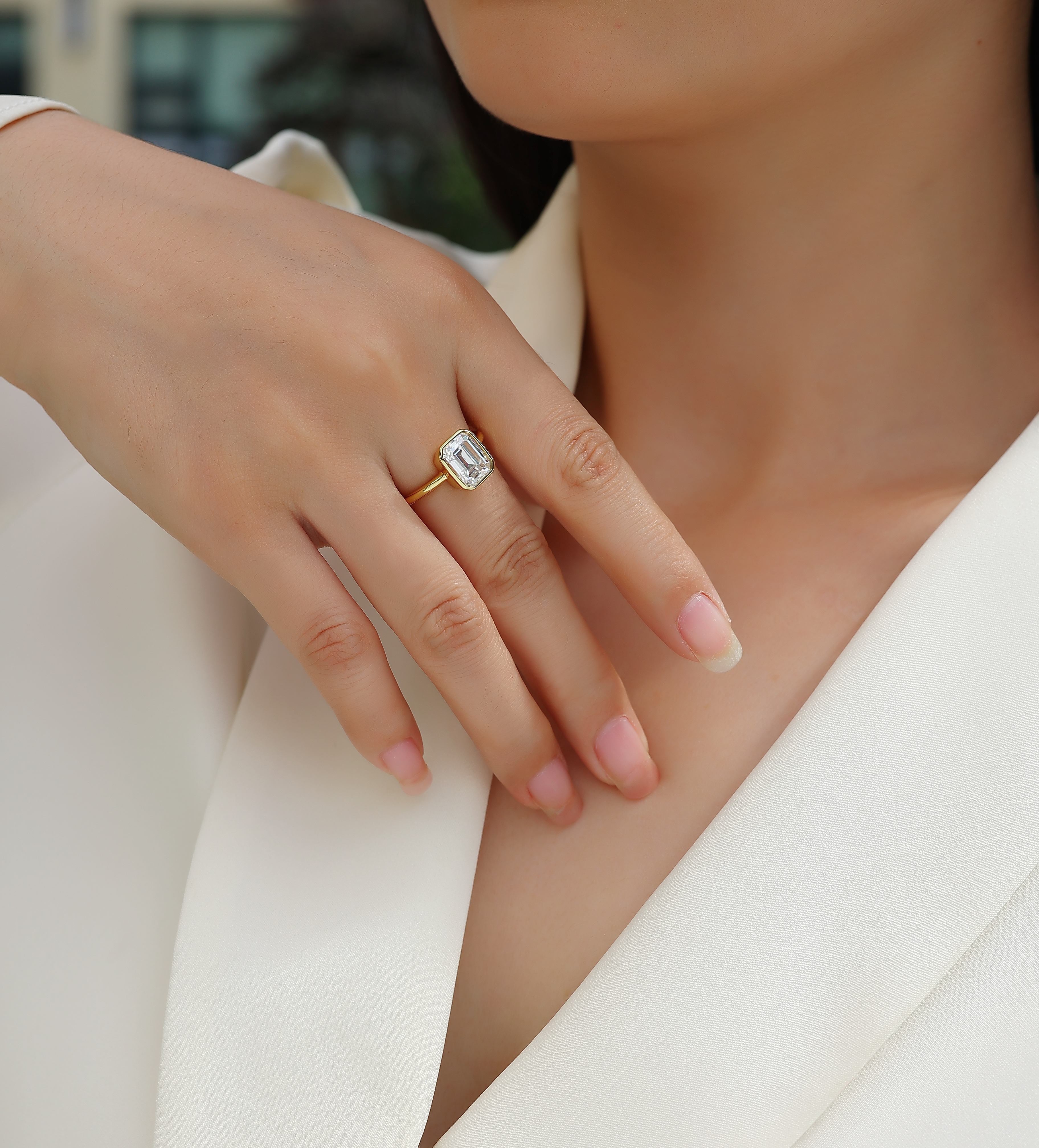 Emerald-Cut-Solitaire