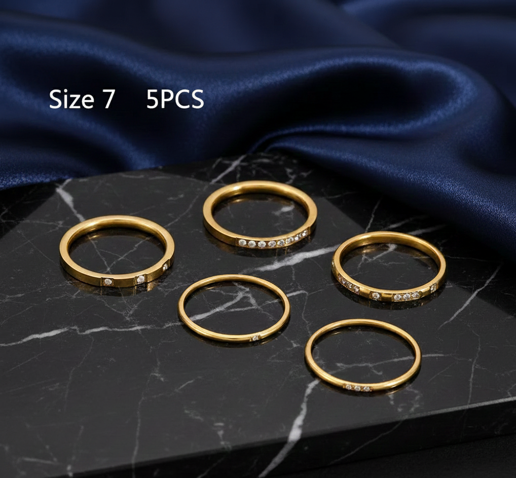 18K Gold Elegant Ring Set